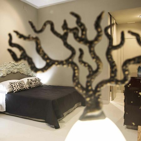Atelier Ines B&B Home Gallery Napoli Esterno foto