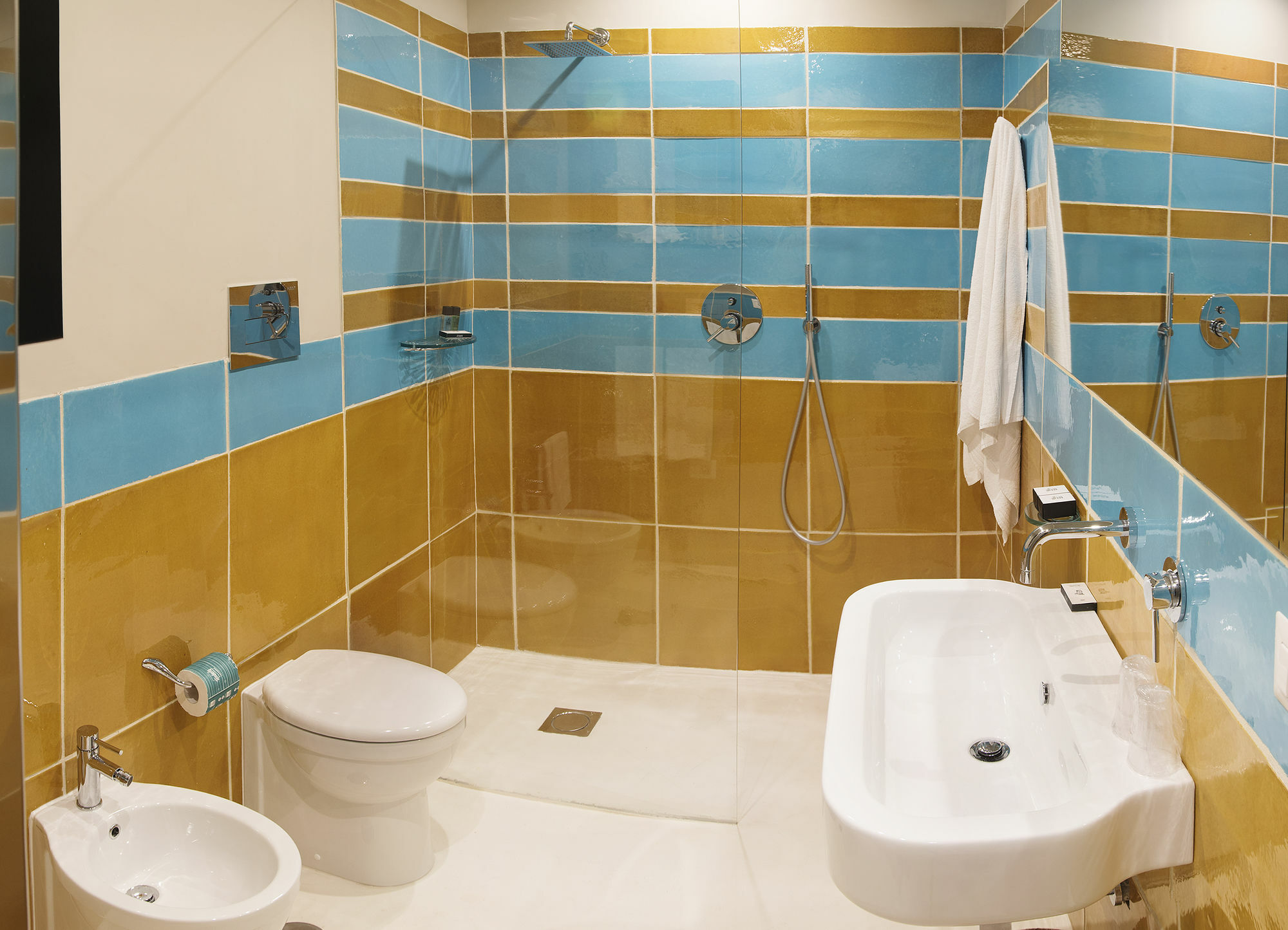 Atelier Ines B&B Home Gallery Napoli Esterno foto